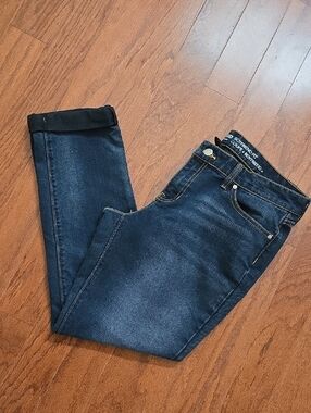 GAP Women’s Dark Wash Boyfriend Fit Rolled Cuff Jeans Size 8